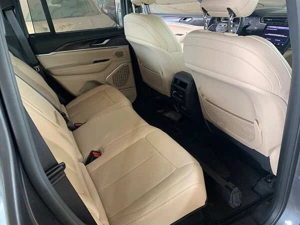 Jeep GRAND CHEROKEE — фото 12