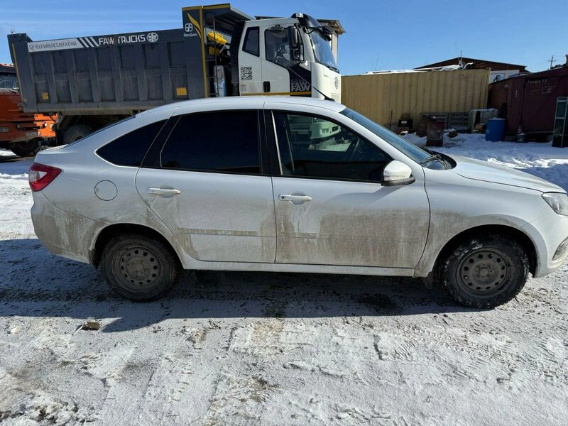 LADA GRANTA Лифтбек — фото 3