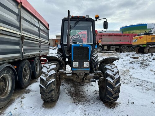 МТЗ Беларус 82 Трактор