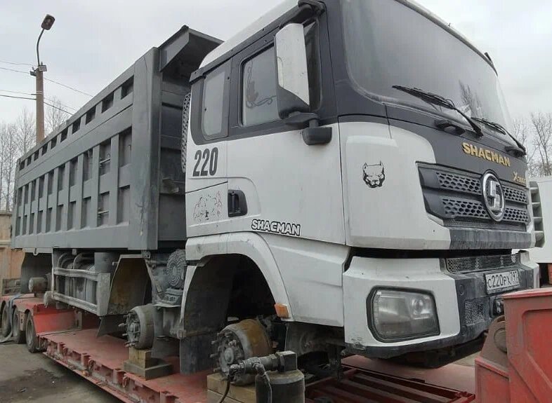 Shacman (Shaanxi) SX 8x4 Самосвал — фото 2