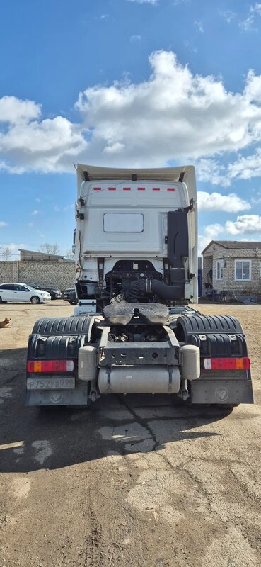 Foton AUMAN 4x2 Седельный тягач — фото 8