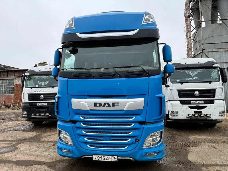 DAF XF 4x2 Седельный тягач — фото 1