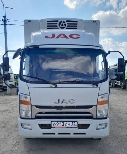 Новый завод 3008 на шасси JAC N120 Изотермический/рефрижератор