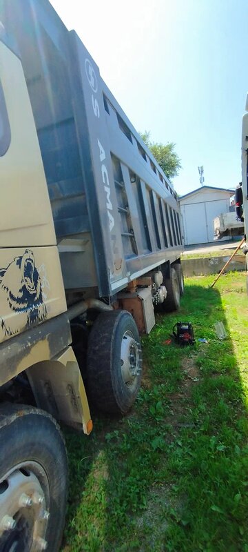 Shacman (Shaanxi) SX 8x4 Самосвал — фото 4