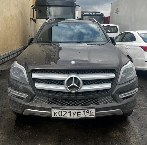 Mercedes-Benz GL-CLASS