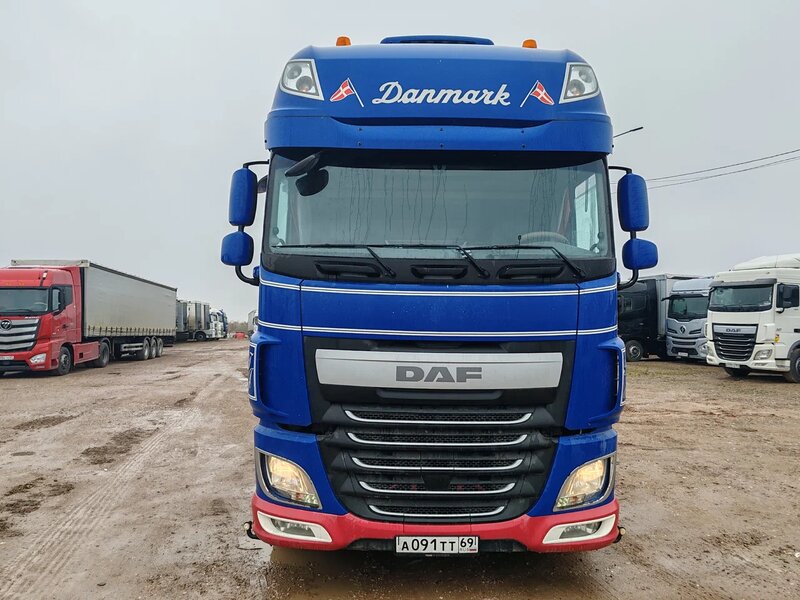 DAF XF 6x2 Седельный тягач — фото 1