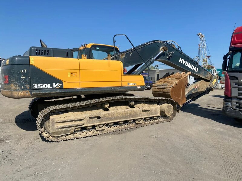Hyundai R350 Экскаватор — фото 8