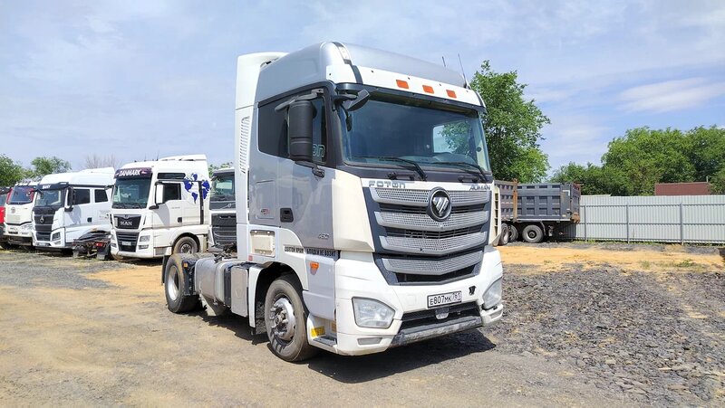 Foton AUMAN 4x2 Седельный тягач — фото 2