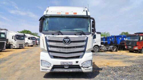 Foton AUMAN 4x2 Седельный тягач
