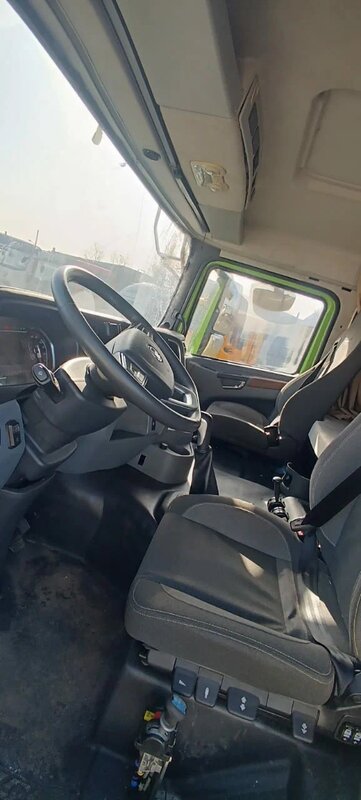 Shacman (Shaanxi) SX 8x4 Самосвал — фото 8