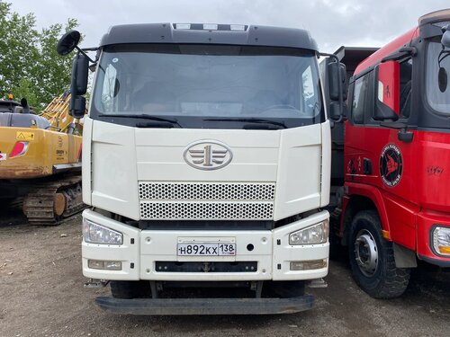 FAW J6 8x4 Самосвал