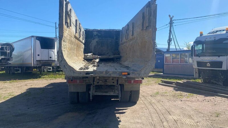 Howo T5G 8x4 Самосвал — фото 6
