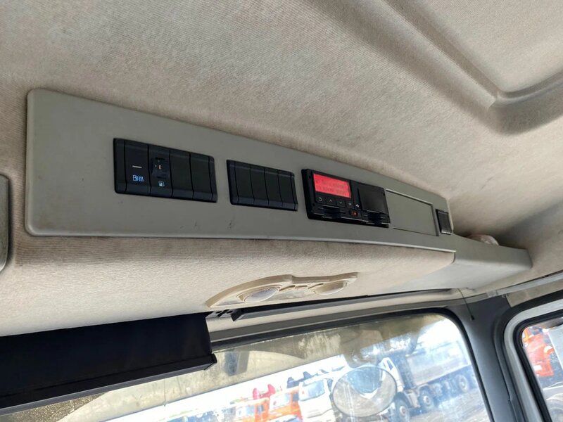 Shacman (Shaanxi) SX 8x4 Самосвал — фото 1