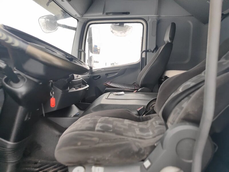 Mercedes-Benz ATEGO 4x2 Промтоварный с гидробортом — фото 12