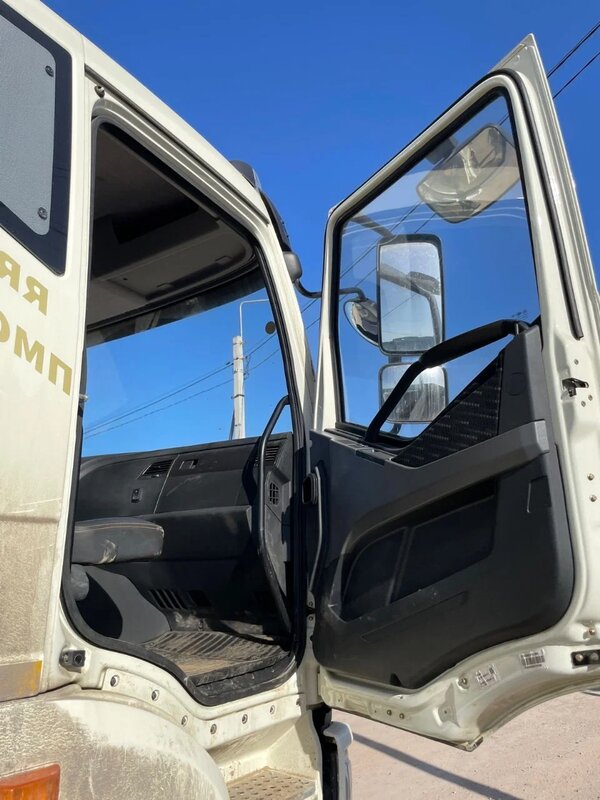 FAW J6 6x4 Бортовой с КМУ — фото 5