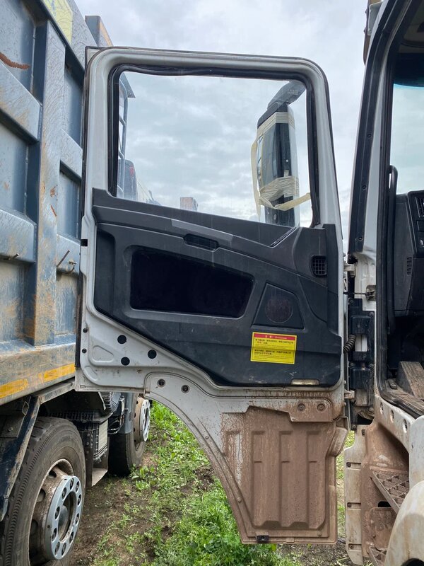 Shacman (Shaanxi) SX 8x4 Самосвал — фото 5