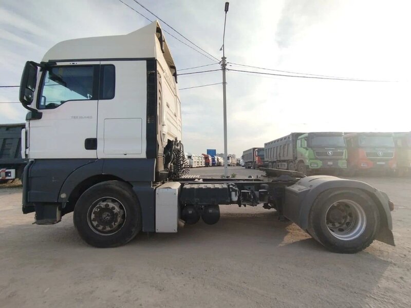 MAN TGX 4x2 Седельный тягач — фото 2