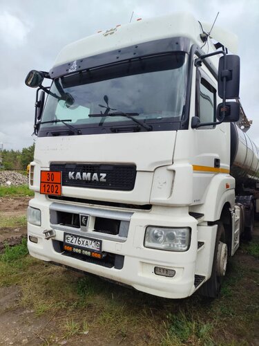 КамАЗ М1840 4x2 Седельный тягач