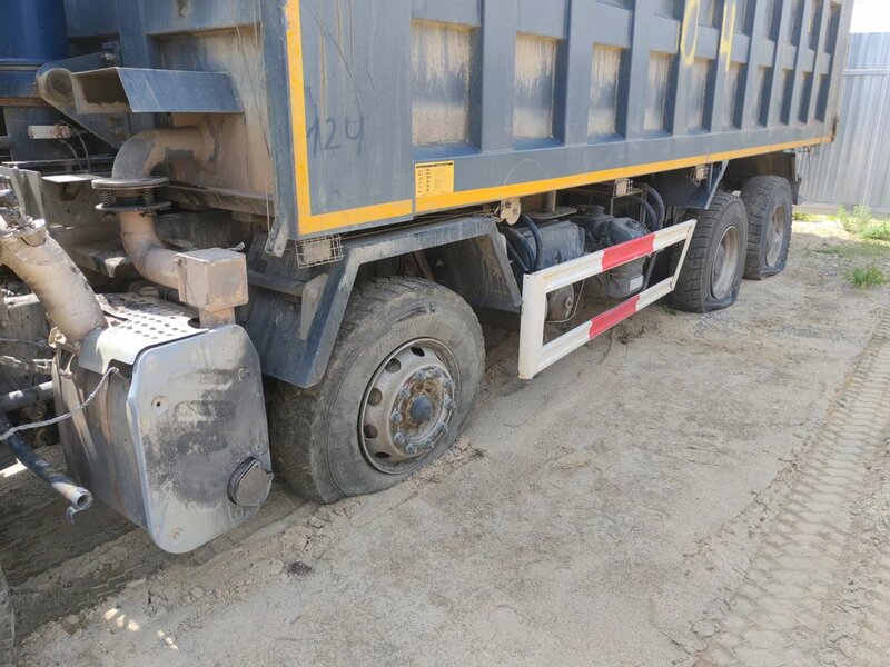 FAW CA 3310 8x4 Самосвал — фото 11