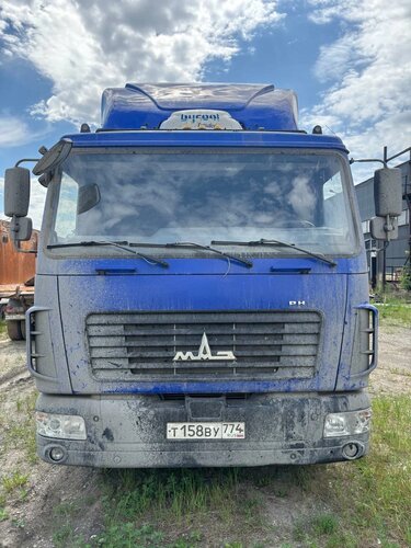 МАЗ 4371 4x2 Седельный тягач