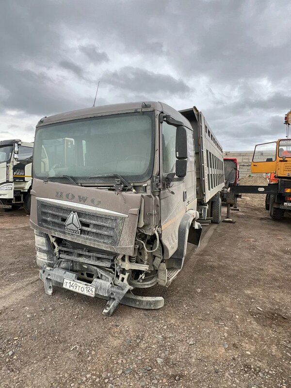 Howo T5G 8x4 Самосвал — фото 3