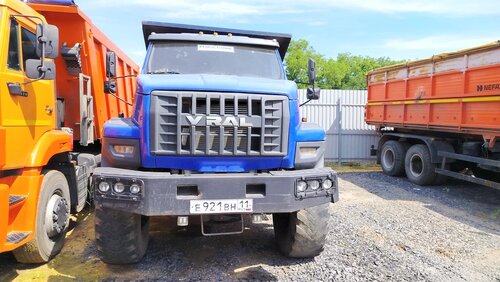 ПРОИЗВОДСТВЕННАЯ КОМПАНИЯ УНИВЕРСАЛЬНОЙ СПЕЦТЕХНИКИ 4679 на шасси Ural NEXT 5557 6x6 Самосвал