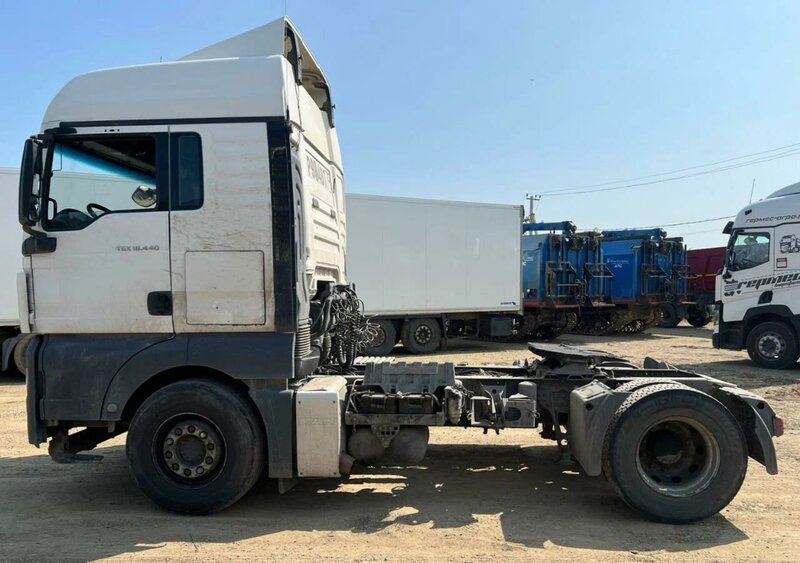 MAN TGX 4x2 Седельный тягач — фото 4