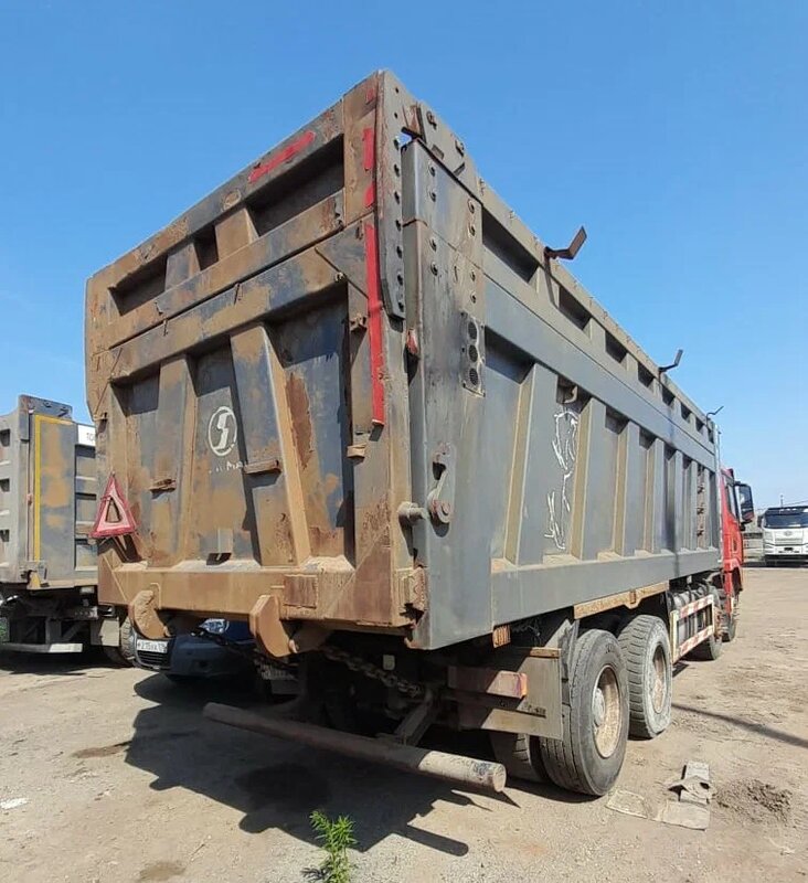 Shacman (Shaanxi) SX 8x4 Самосвал — фото 5