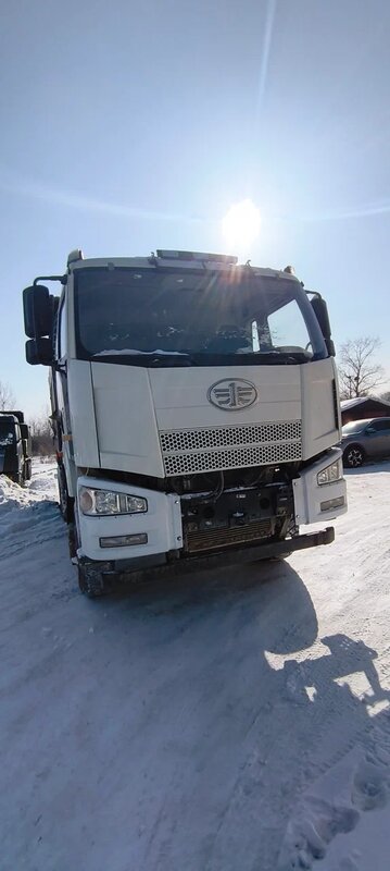 FAW J6 6x6 Самосвал — фото 1