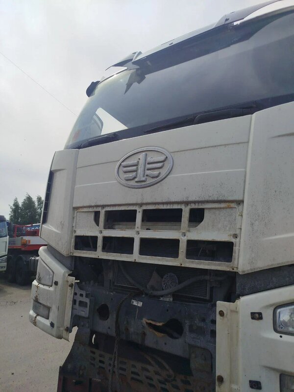 FAW J6 6x6 Самосвал — фото 1