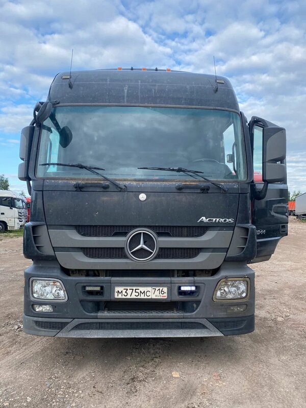 Mercedes-Benz ACTROS 4x2 Седельный тягач — фото 1