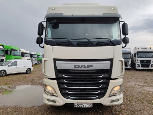 DAF XF 4x2 Седельный тягач
