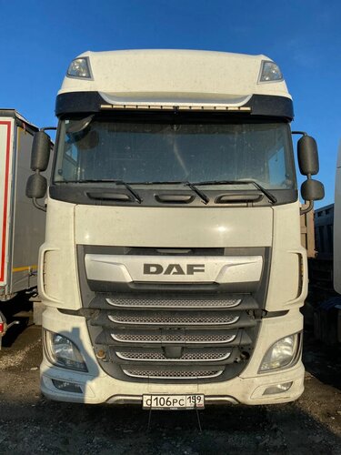 DAF XF 4x2 Седельный тягач