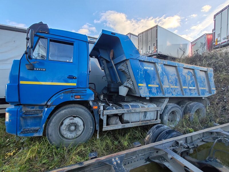 КамАЗ 65115 6x4 Самосвал — фото 4