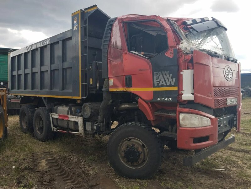 FAW J6 6x6 Самосвал — фото 2