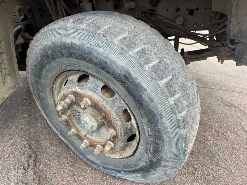Shacman (Shaanxi) SX 6x4 Самосвал — фото 10