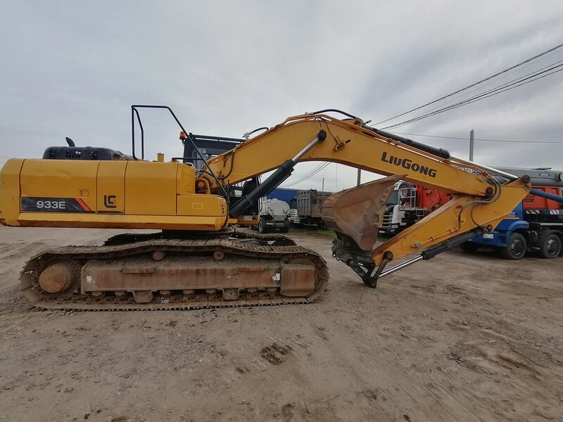 LiuGong CLG933 Экскаватор — фото 5