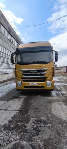 HONGYAN 908 4x2 Седельный тягач
