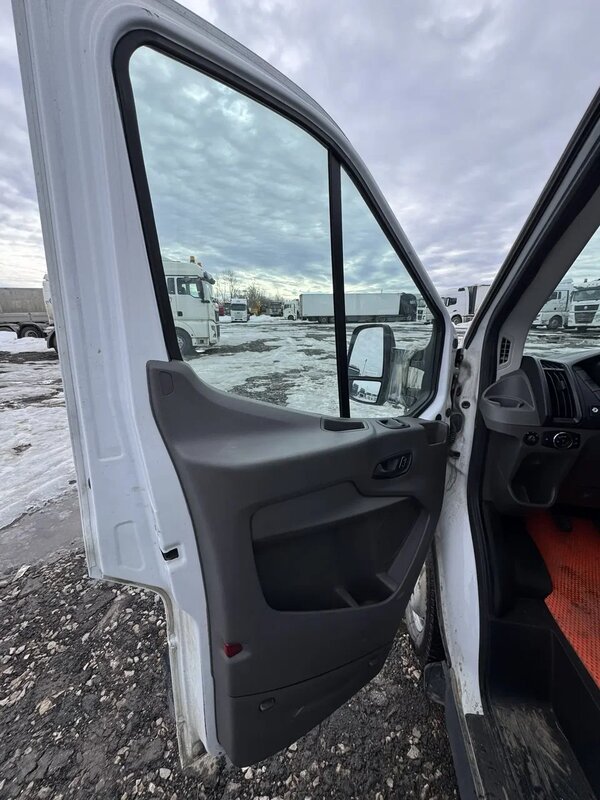 Ford TRANSIT Микроавтобус — фото 9