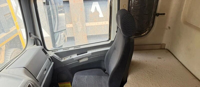 Shacman (Shaanxi) SX 6x4 Самосвал — фото 10
