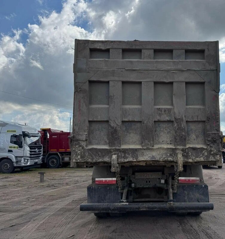 Shacman (Shaanxi) SX 6x4 Самосвал — фото 8