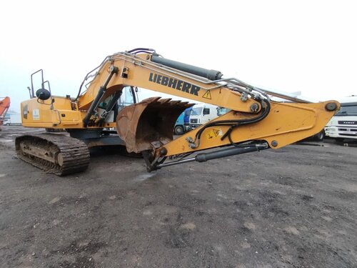 LIEBHERR R Экскаватор