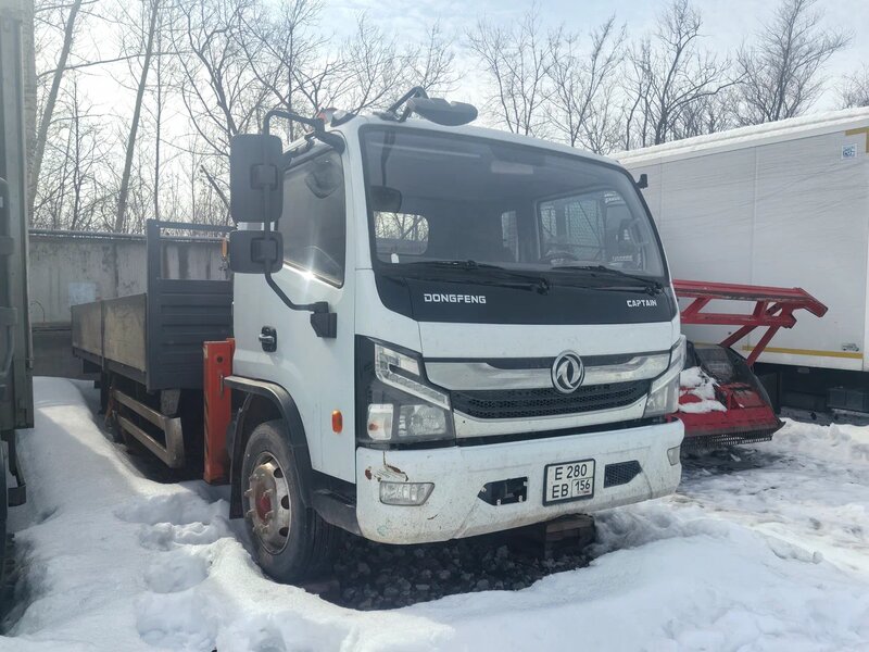 Феникс 78 на шасси Dongfeng C120 4x2 Бортовой с КМУ — фото 2