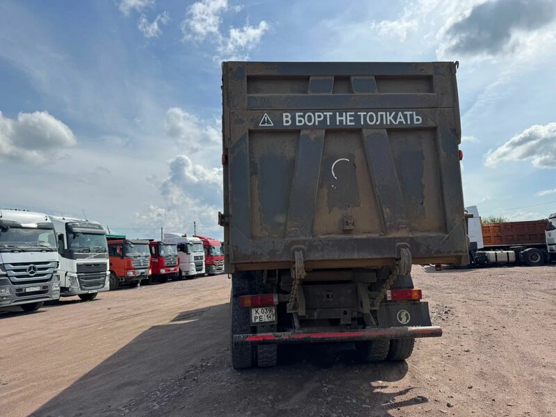 Shacman (Shaanxi) SX 8x4 Самосвал — фото 7