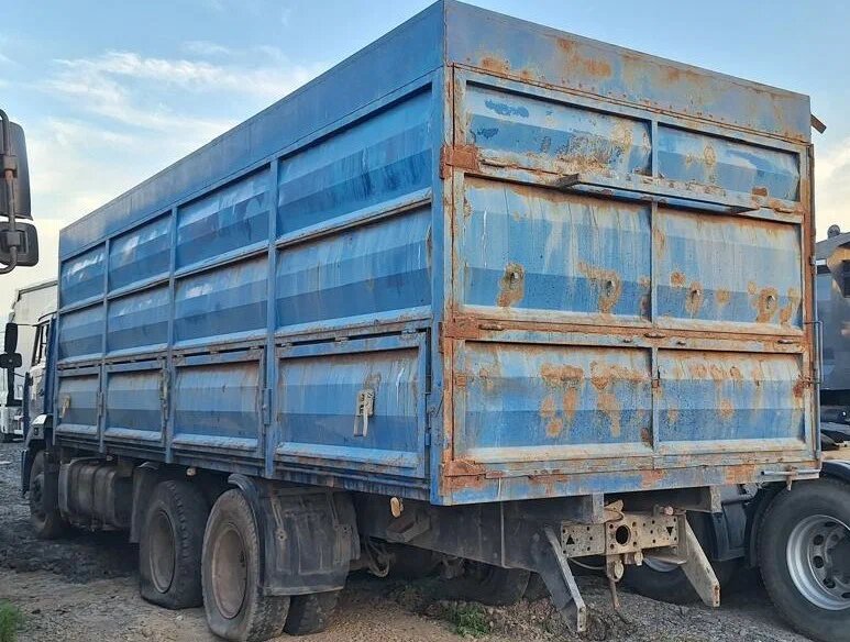 ТехноСтавПрицеп ТР8499 на шасси КамАЗ 65115 6x4 Зерновоз — фото 4