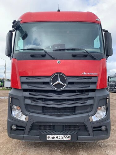 Mercedes-Benz Actros 6x4 Седельный тягач