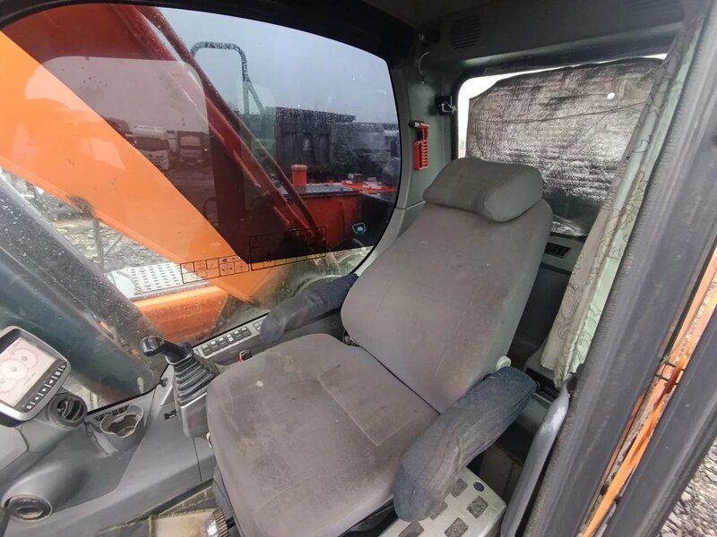 Doosan DX 225 Экскаватор — фото 10
