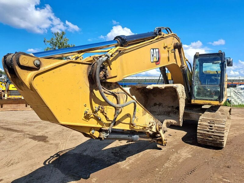 Caterpillar 330 Экскаватор — фото 1