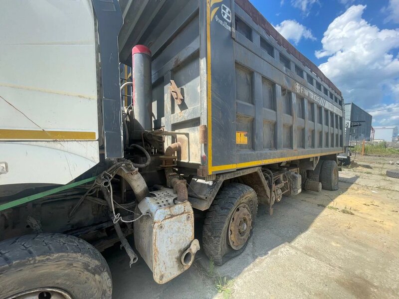 FAW CA 3310 8x4 Самосвал — фото 4