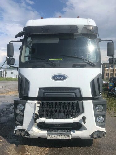 Ford Cargo 4x2 Седельный тягач